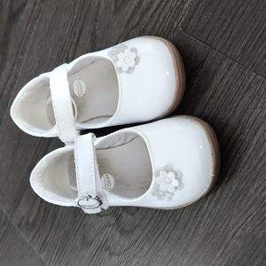 Stride Rite White Patent Leather Mary Janes